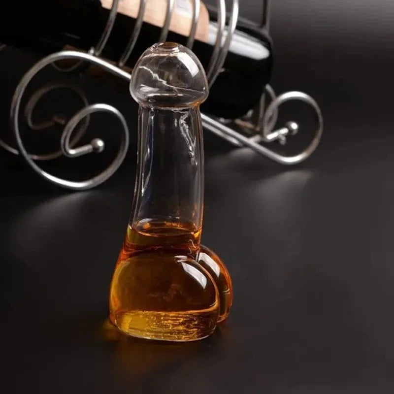 Wine Decanter Curved Glass Aerating Design