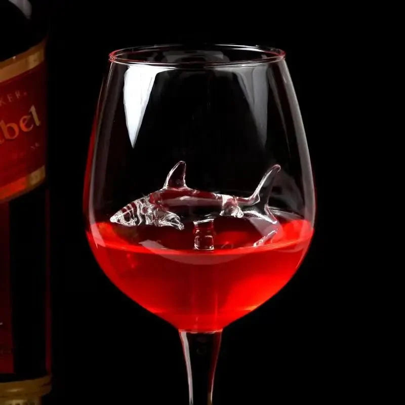 Wine Glass Built-In Shark Design 10.1 Oz Capacity