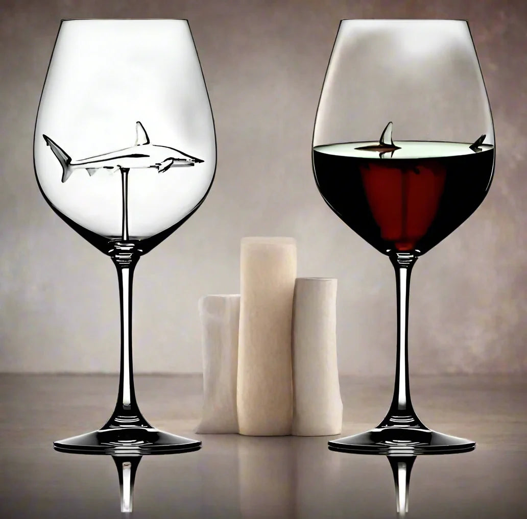 Wine Glass Built-In Shark Design 10.1 Oz Capacity