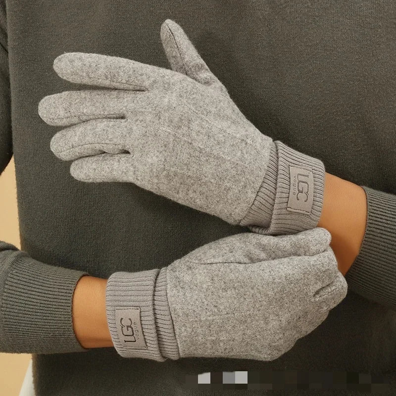 Winter Gloves Touchscreen Compatible Wool Blend Insulated Fleece Lining