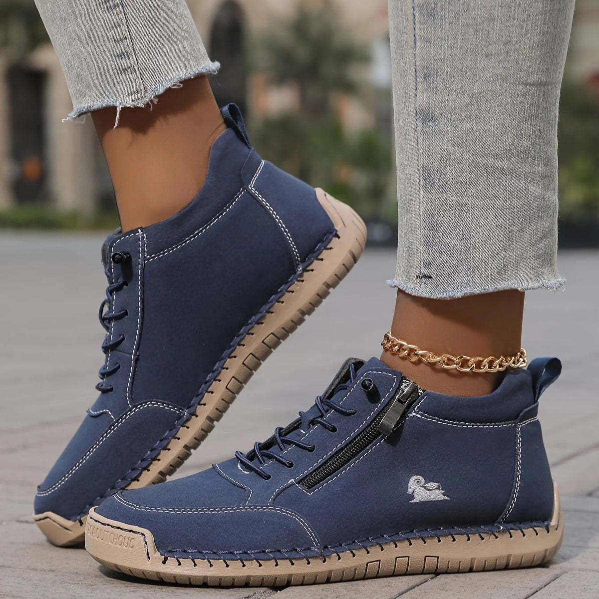 Women’s Sneakers Wide Toe Box Arch Support Non-Slip Sole