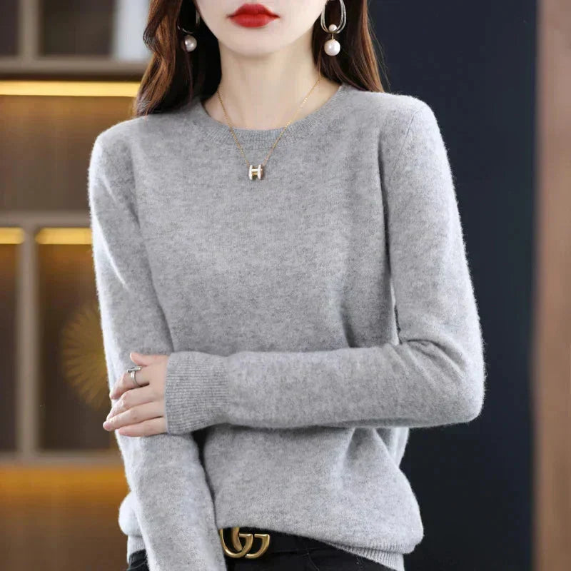 Women's Sweater Soft Lightweight Fine Knit Crew Neck Long Sleeve