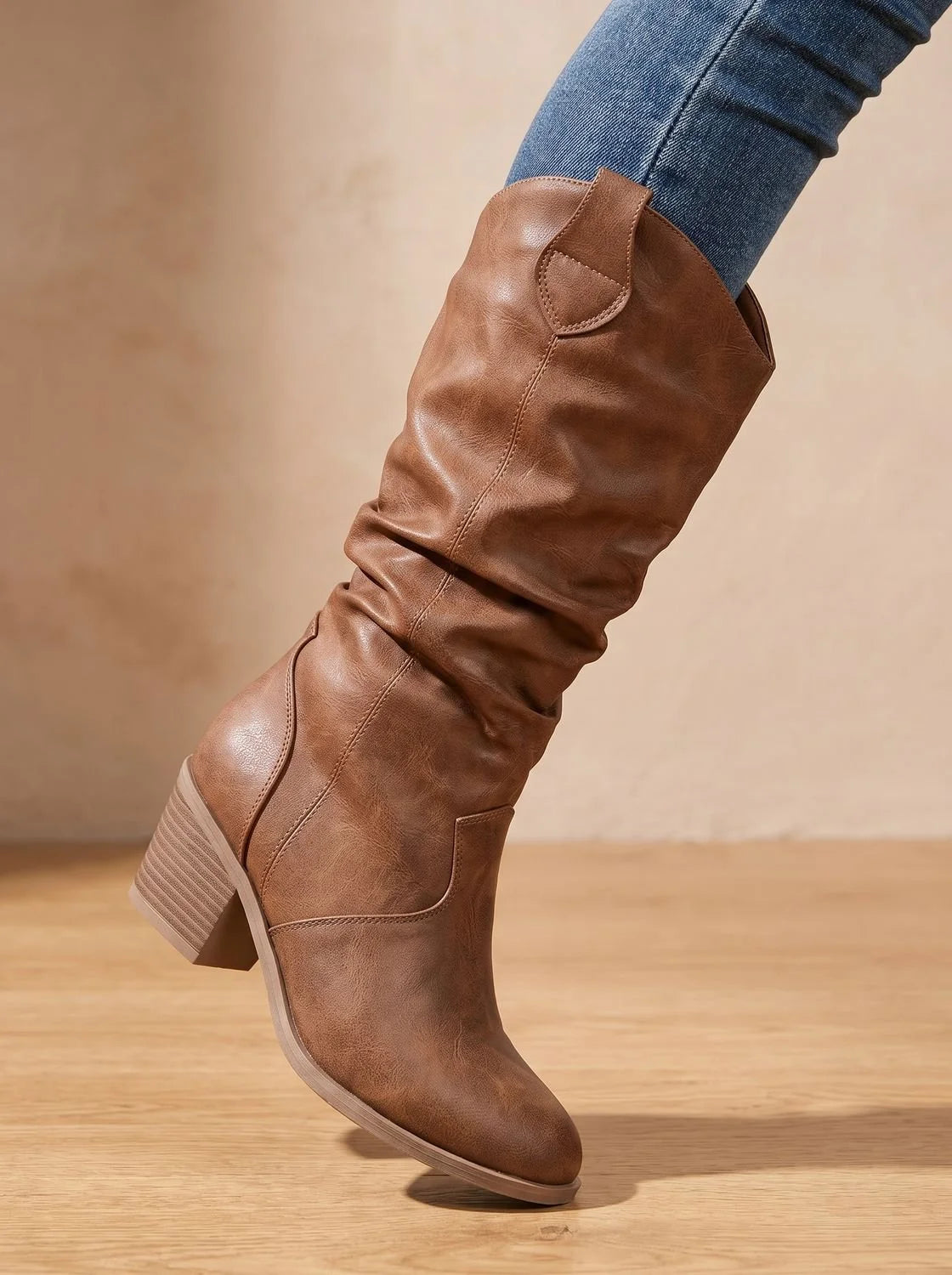 Women's Western Boots Wide-Calf Pull-On Flat Heel