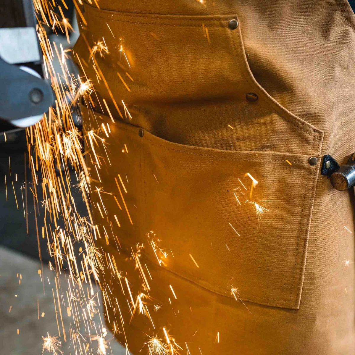 Work Apron Waxed Canvas Multiple Pockets Cross-Back Straps