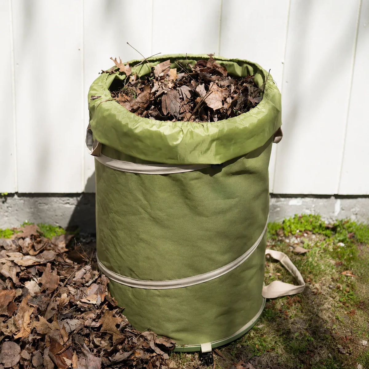 Yard Waste Bag 30-Gallon Collapsible Drawstring Closure