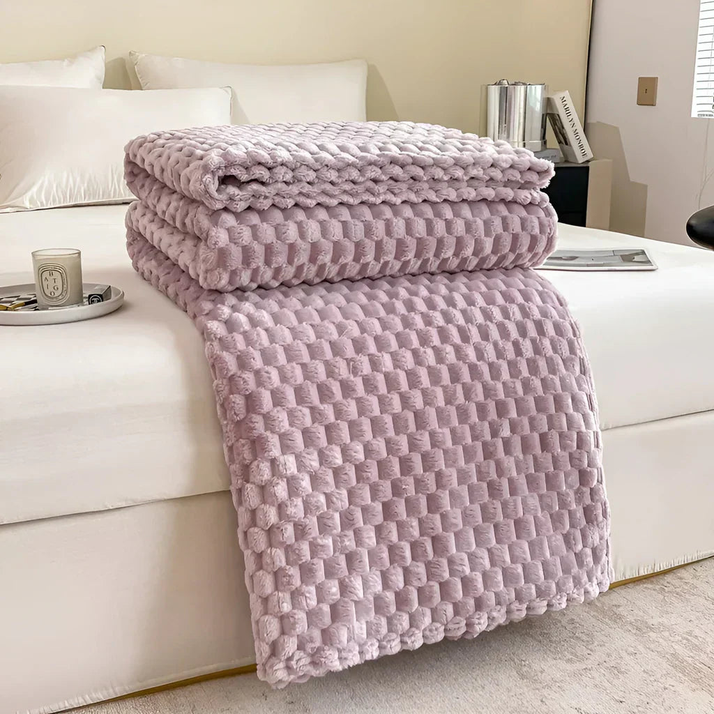 WohlfühlDecke - Luxuriöse Fleece-Decke für Sofa und Bett