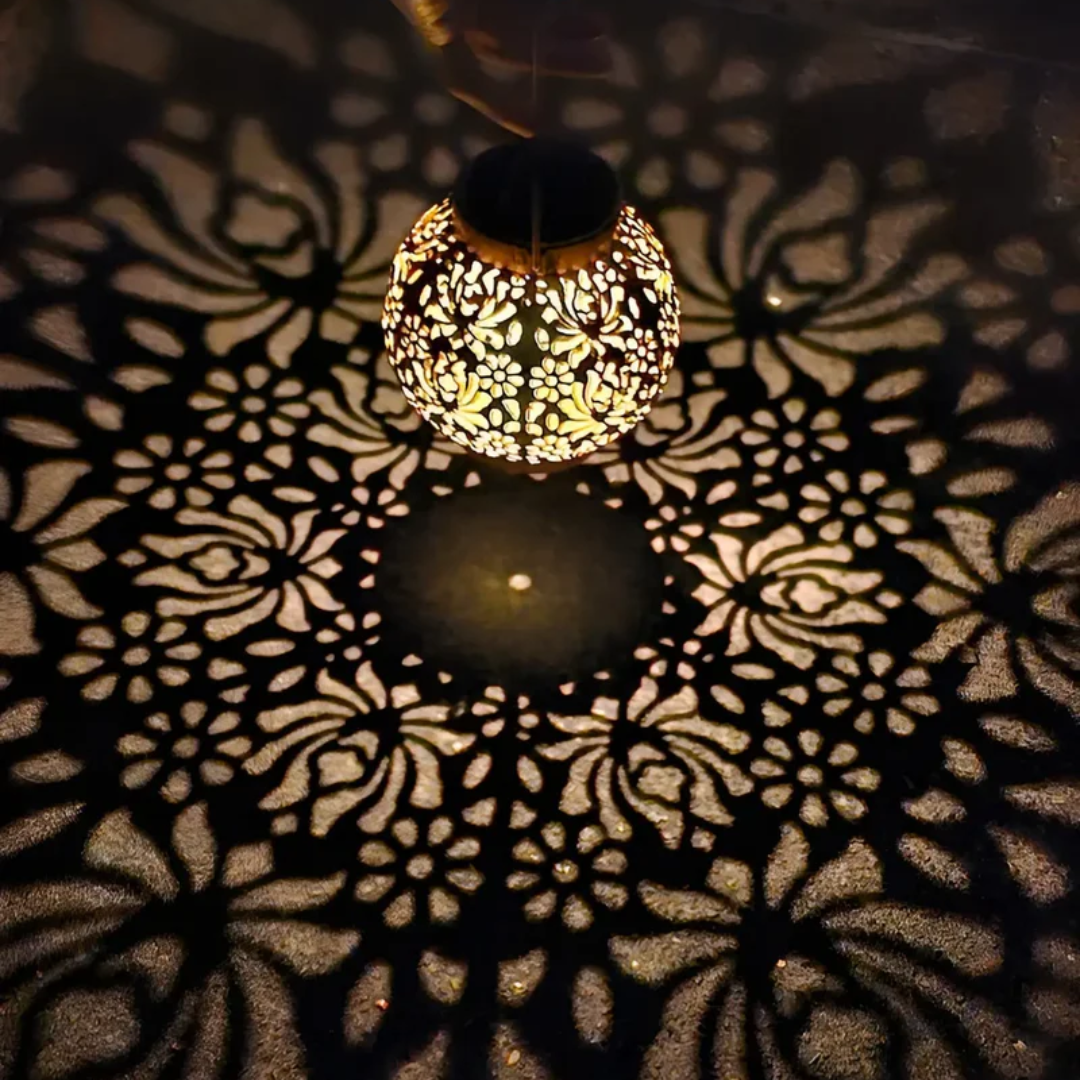 Waterproof LED Solar Garden Pendant Light - Lichterglanz