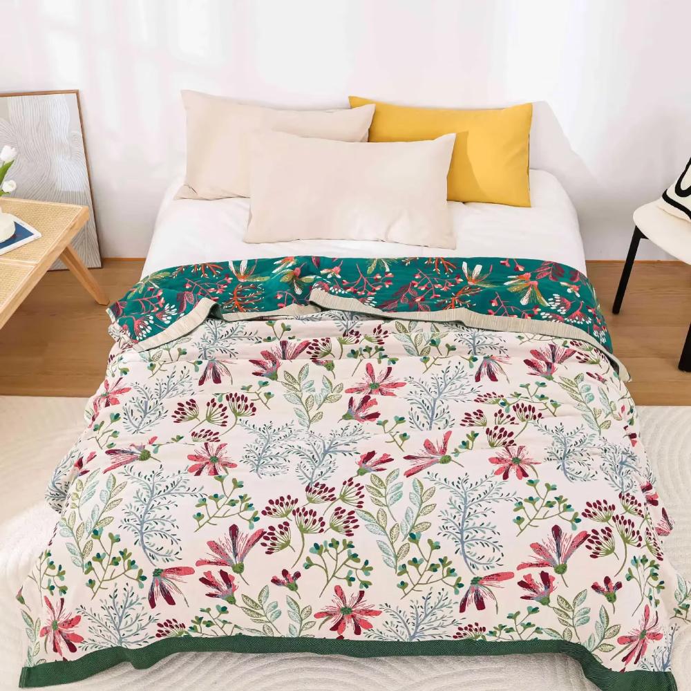 Soft Floral Blanket for Comfort and Style