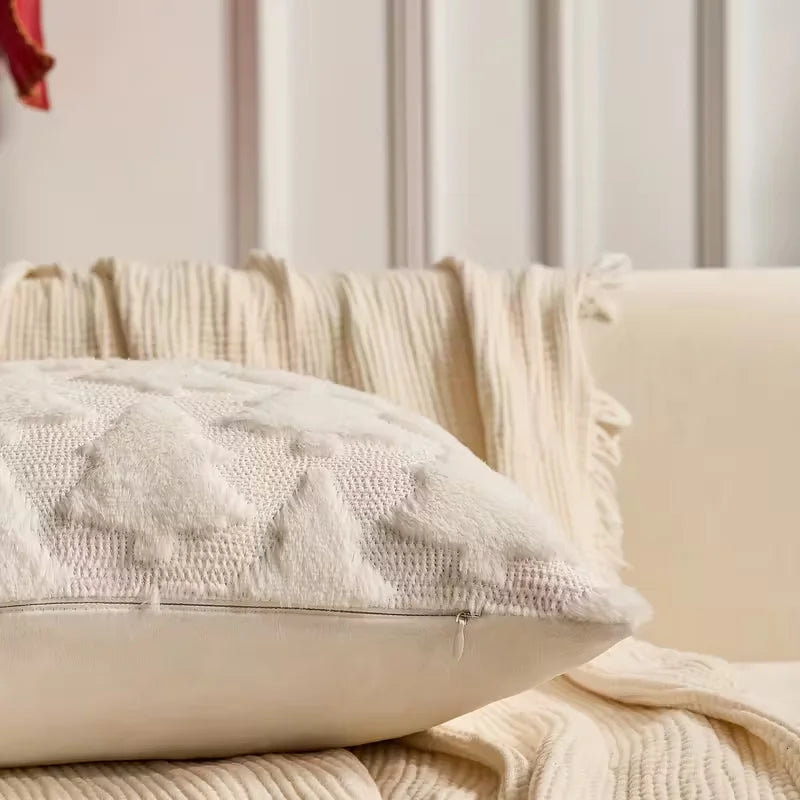 Festliches Kuschelkissen – Gemütliche Weihnachtsdeko aus Plüsch