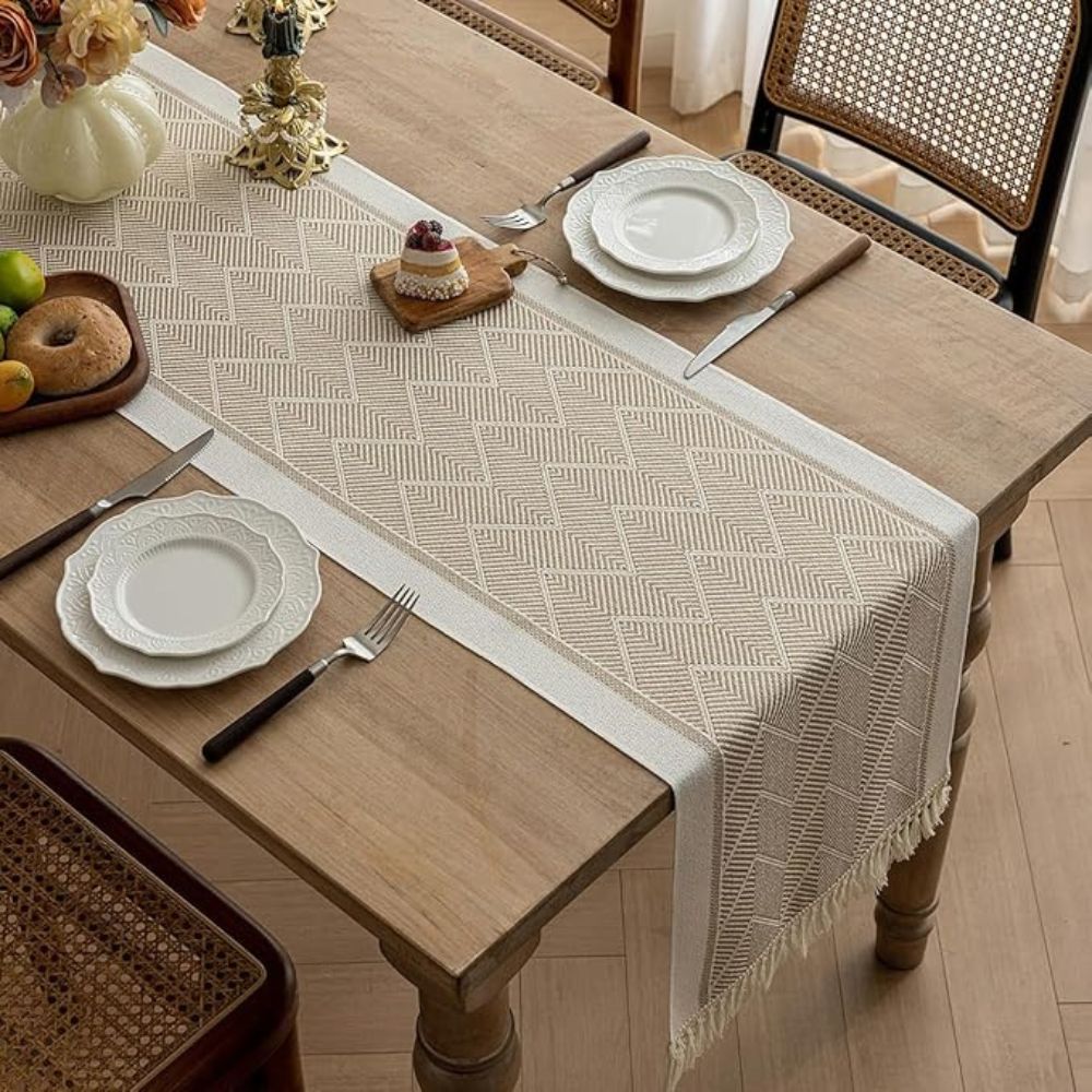 Elegant Table Runner with Geometric Design