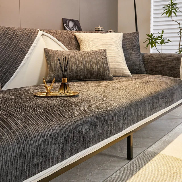 Stilvoller Sofabezug für umfassenden Schutz und Eleganz