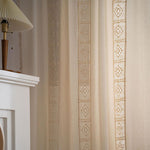 Beige Lichtfilter Gardinen-Set mit Ausschnitten und Splicing
