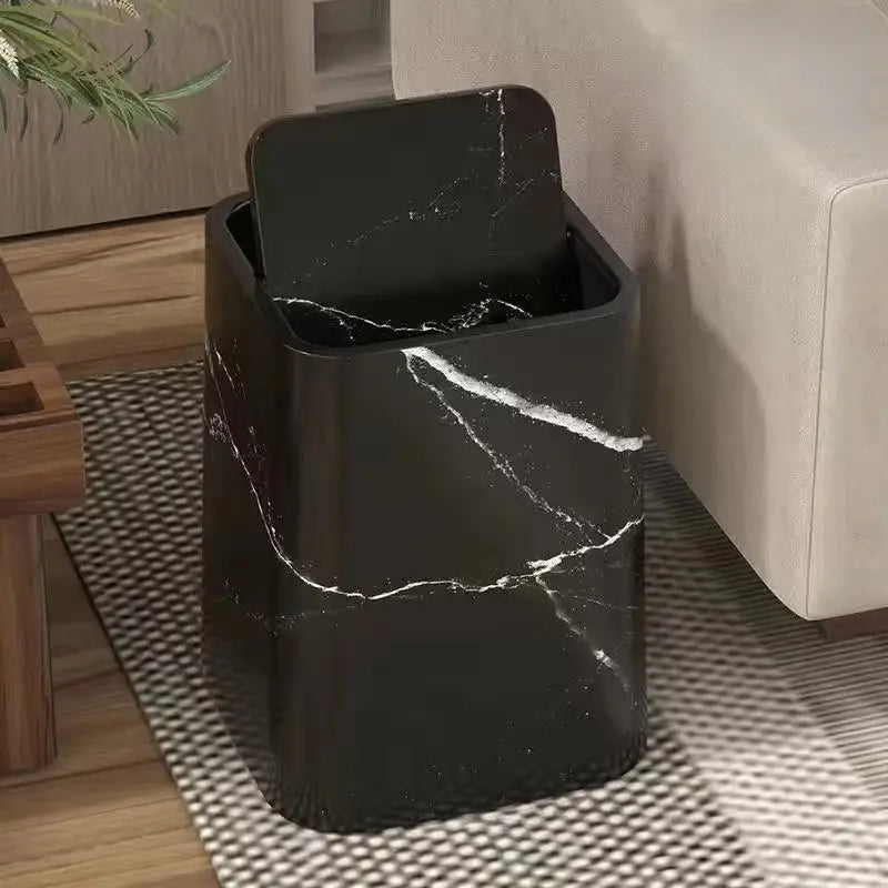 Eleganter Abfalleimer mit Marmoroptik und drehbarem Deckel