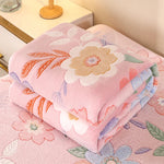 Blütenzauber Kuscheldecke | Weiche Decke für Zuhause & Reisen
