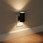 LumiFlex - Adaptable Plug-in Light for an Atmospheric Night