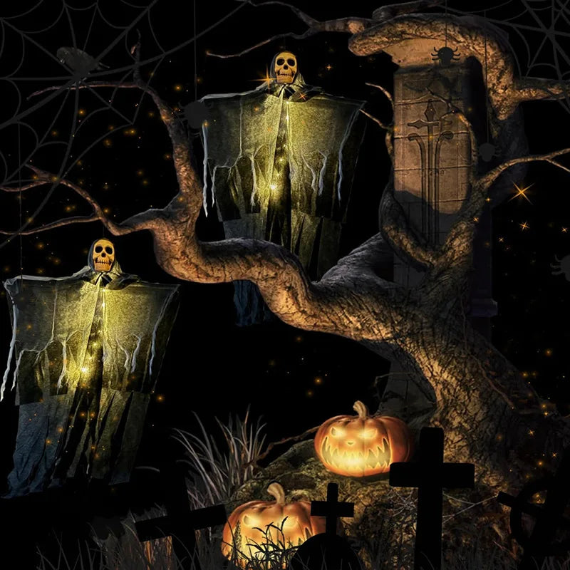 Gruselige Halloween Deko: Leuchtender Geisterschädel | 57 x 80 cm