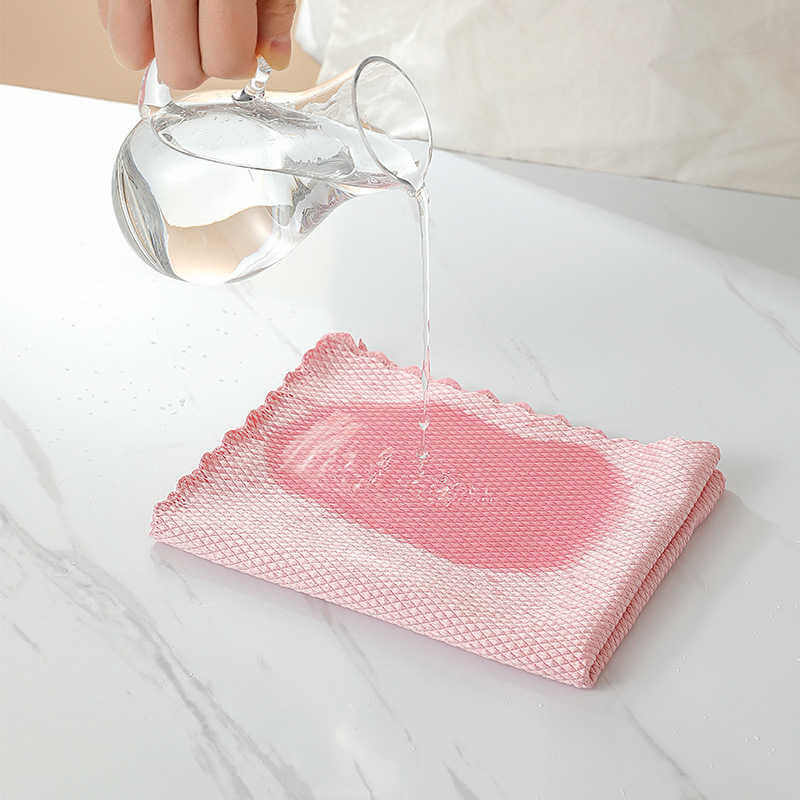 Soft Cleaning Cloths – Streak-free Cleaning of Glass, Mirrors, and Stainless Steel
