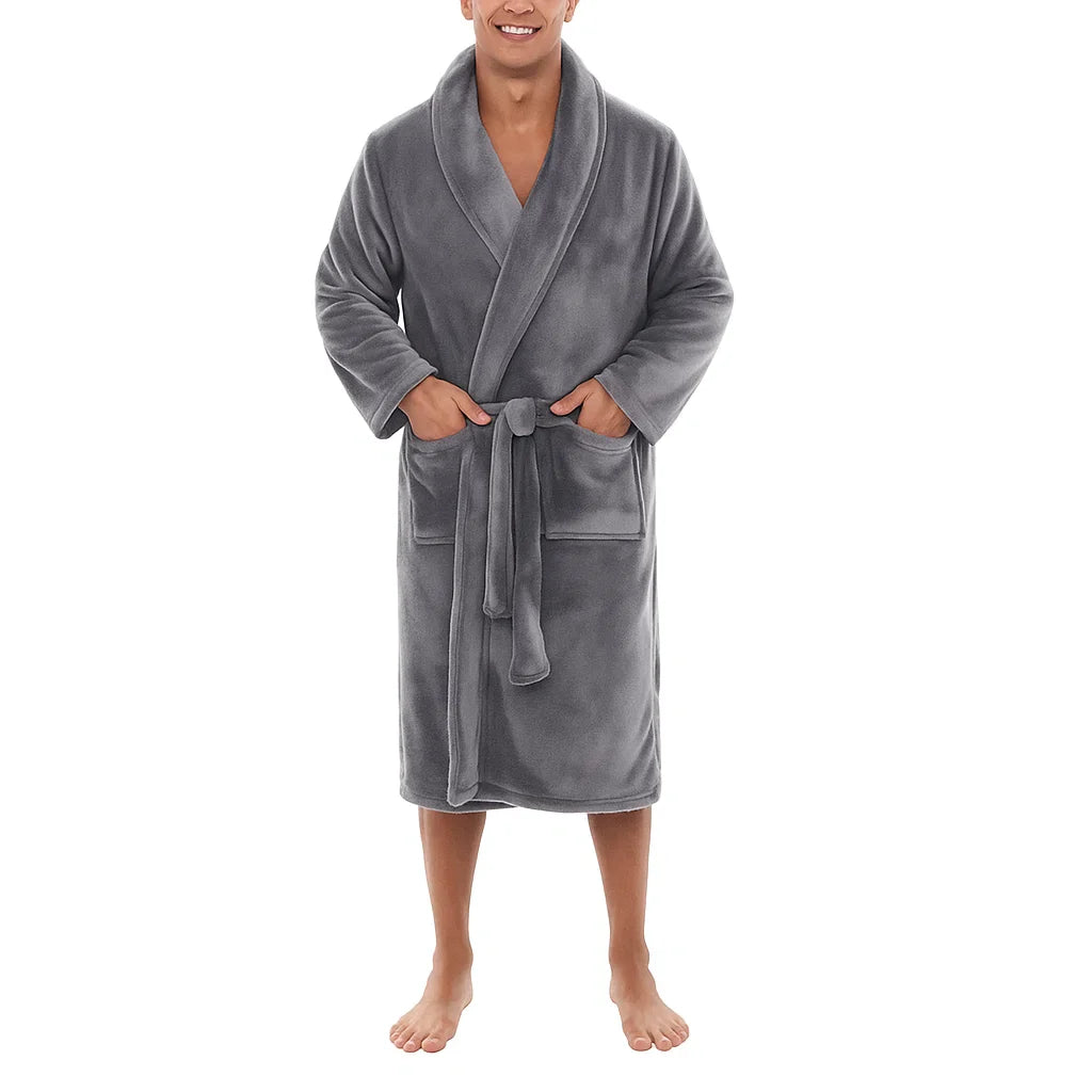 Wärmender Fleece-Bademantel mit schickem Kragen und Taschen
