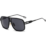 Classic pilot sunglasses with UV protection