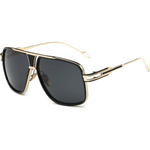 Classic pilot sunglasses with UV protection