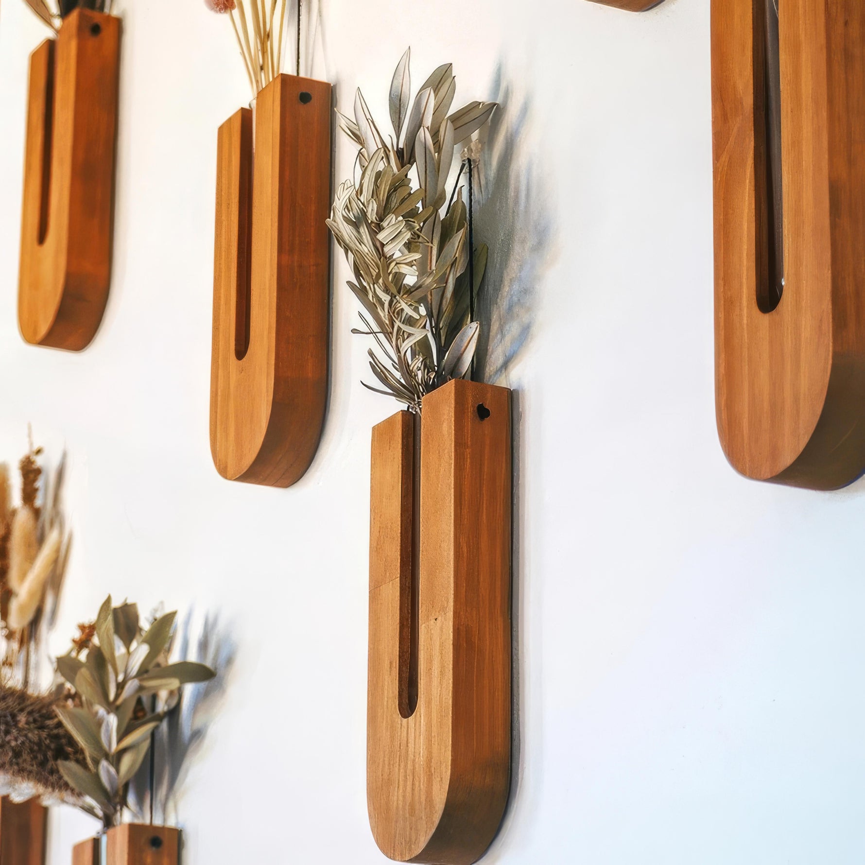 NaturPur – Stylish Wall Mount for Your Plant Display