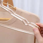 Practical non-slip metal hangers for perfect organization (5 pieces)
