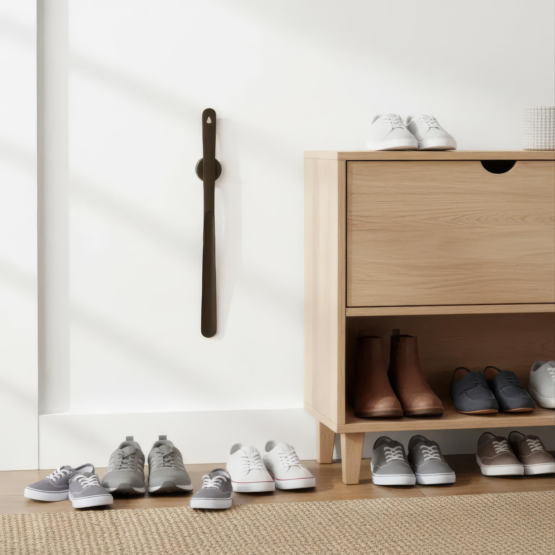 Stylischer Schuhanzieher aus Buchenholz – Einfach und Elegant