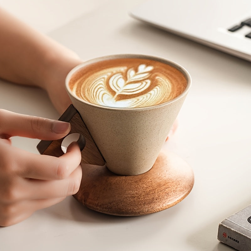 Handgefertigte Keramiktasse für Kaffee 250ml mit Holzgriff und Untertasse