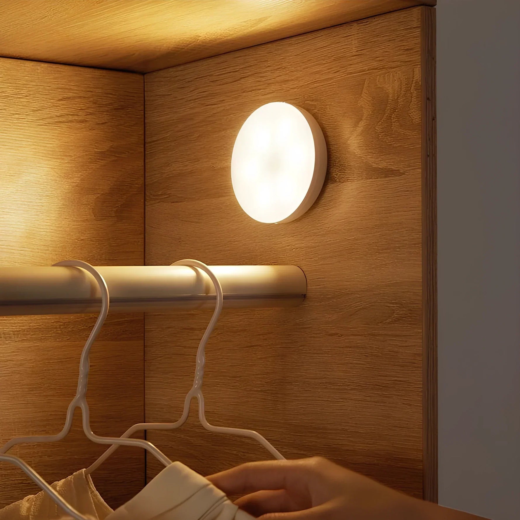 Smart Motion Sensor Lamp – BrightSense