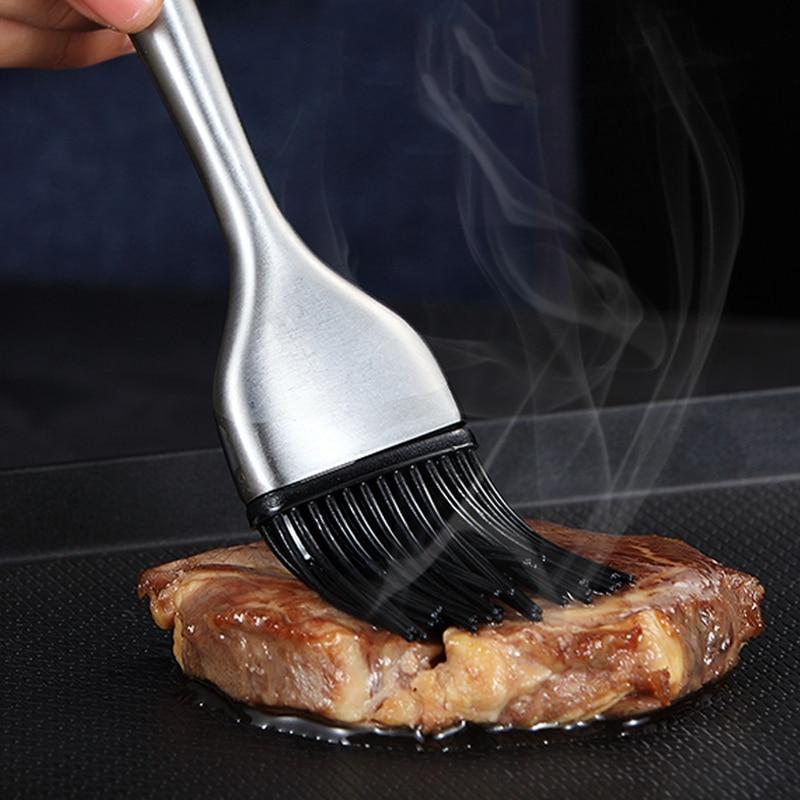 Basting Brush for Perfect Flavors | GrillMeister