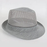 Airy summer hat for stylish wearers