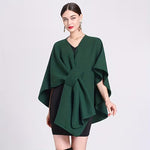 Stilvoller Damen-Poncho – Wärmender und winddichter Begleiter