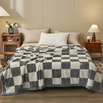 Wohlfühl-Decke – Kuscheliges Plaid für Bett und Sofa