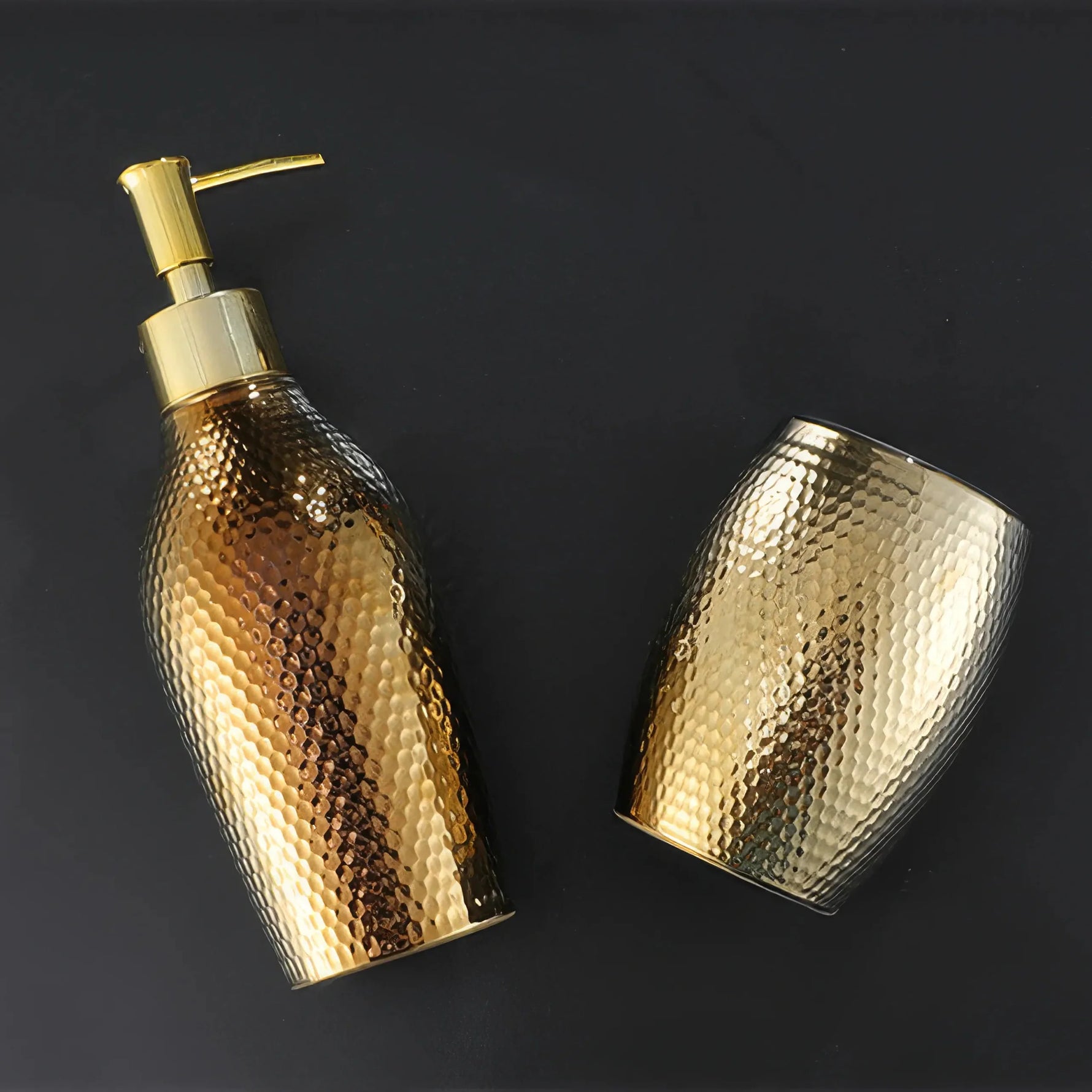 Stilvolles 5-teiliges Badezimmer-Accessoire-Set aus Keramik