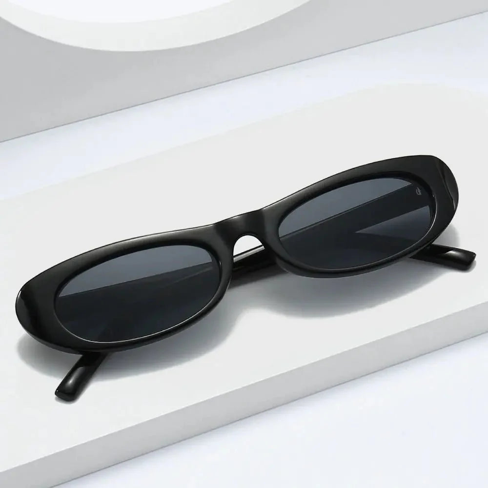 Stilvolle Ovale Sonnenbrille mit UV-Schutz – 1 + 1 Aktion