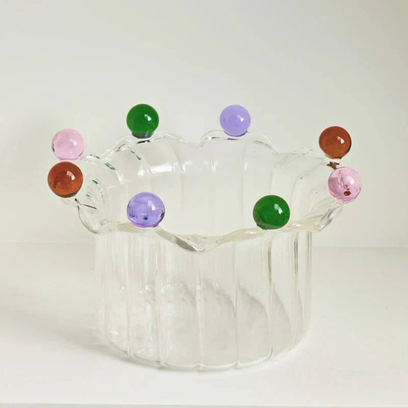 Farbenfrohe Dessertschüssel in Kronenform - Nachhaltiges Glasdesign