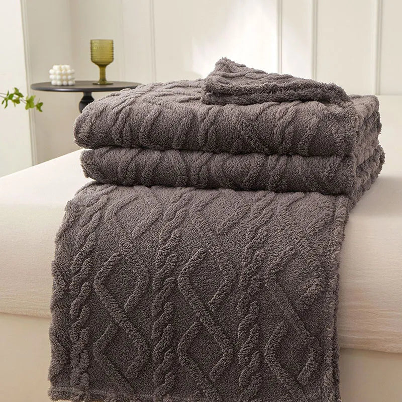 Warmth Provider - Fluffy Fleece Travel Blanket