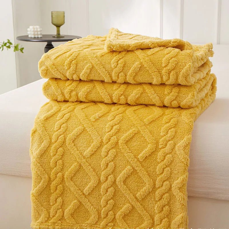 Warmth Provider - Fluffy Fleece Travel Blanket