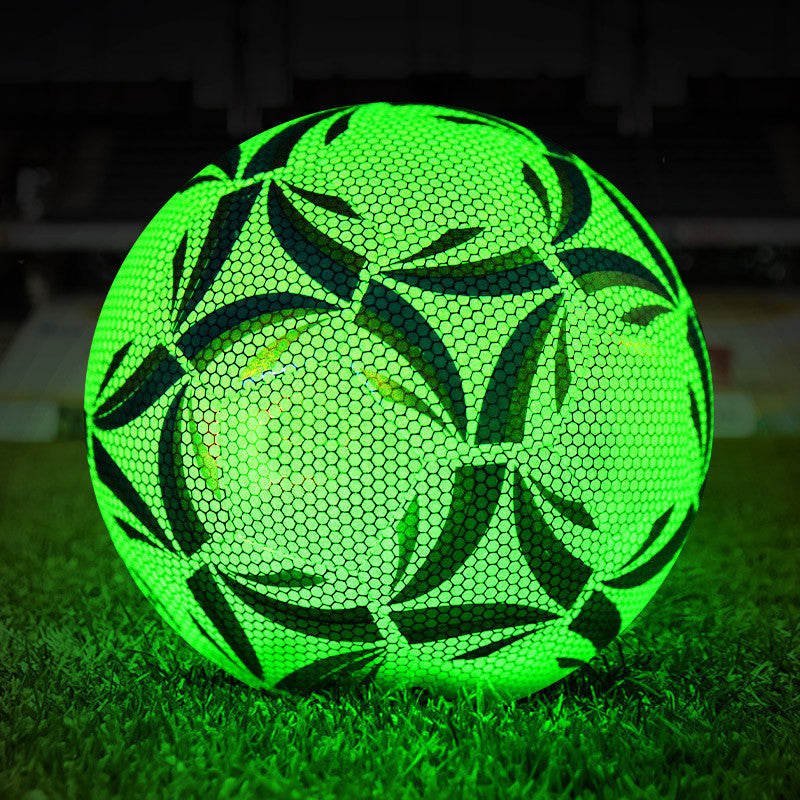 LumiBall Fußball - Sichtbar und Strapazierfähig