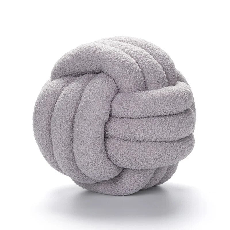 Runder, dekorativer Teddyball aus 100% Wolle – weiches Kissen