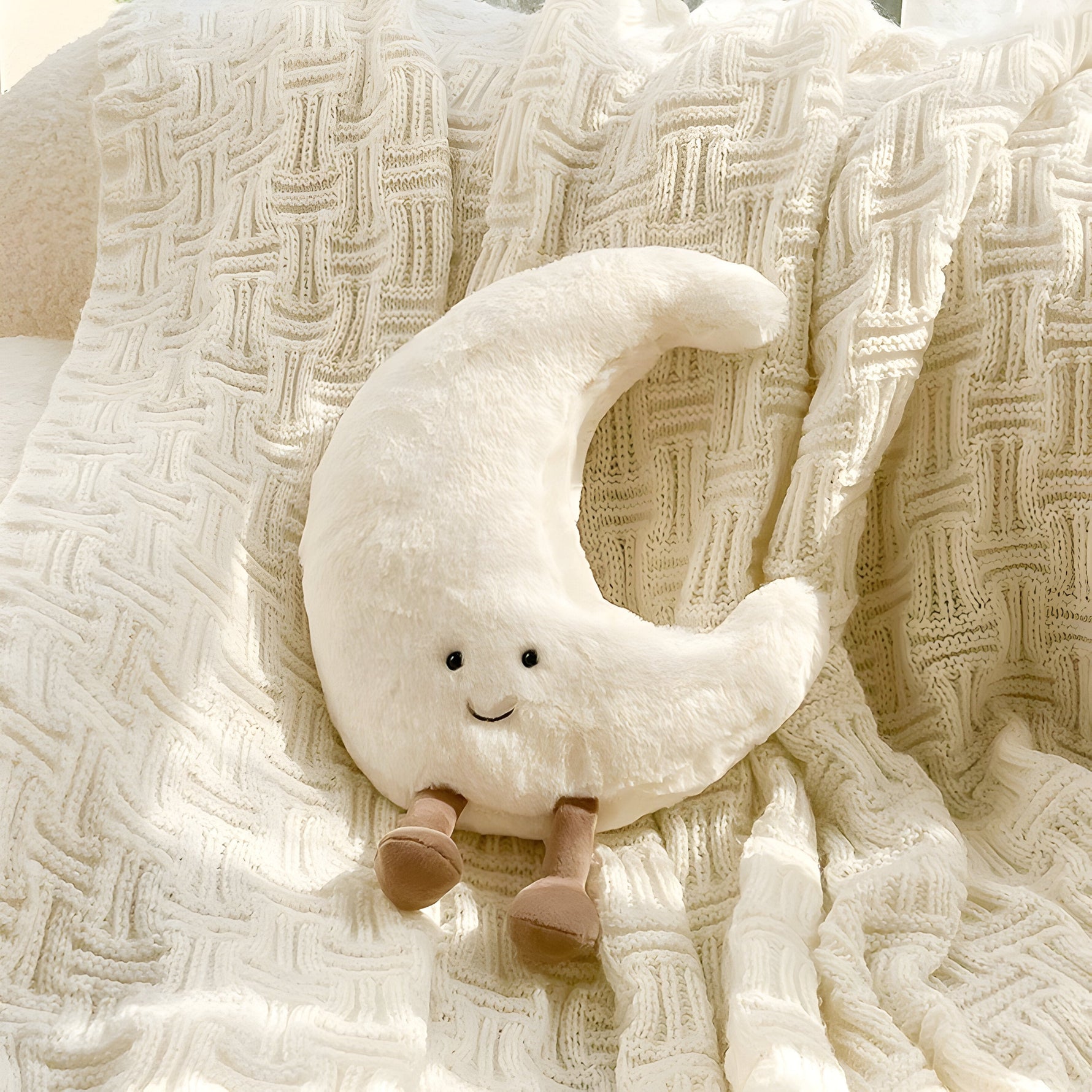 Tatami Cushion with Sun and Moon Design – Soft CloudMoon Cushion