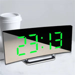 Digital Alarm Clock with Curved Display – Compact Alarm Clock in Modern Design