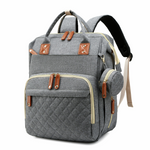 Multifunktionaler Wickelrucksack mit integriertem Wickeltisch