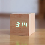 Elegante Digitale Holz-Uhr mit LED-Anzeige