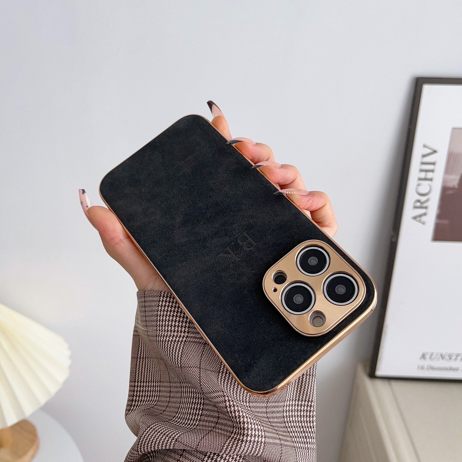 Luxuriöse Hülle für iPhone aus edlem Lammleder