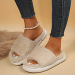 Comfortable fur slippers