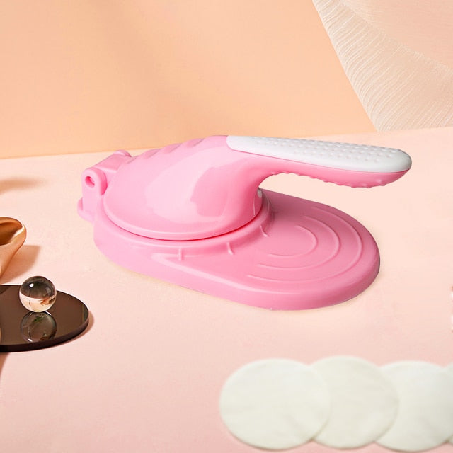 Manual Dough Pressing Tool for Dumplings – DIY Dumpling Mold