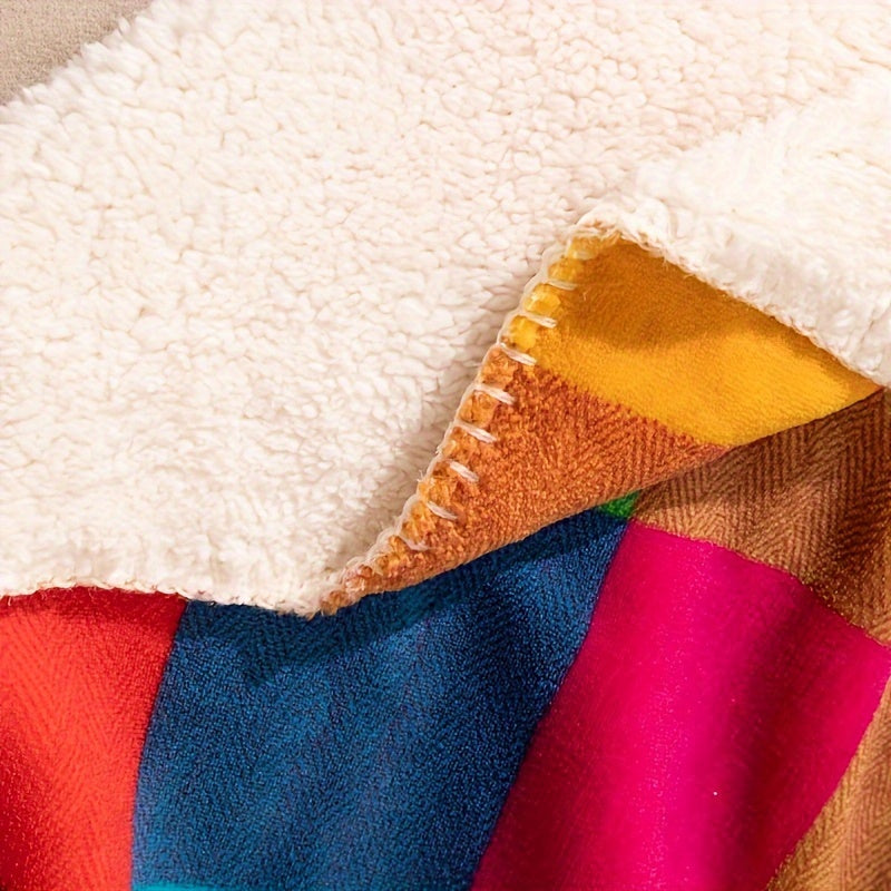 Cozy and Colorful Plush Blanket – Warm and Inviting