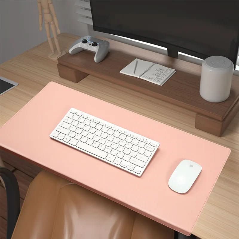 Comfortable Desk Mat in PU Leather with Wrist Support for Enhanced Focus