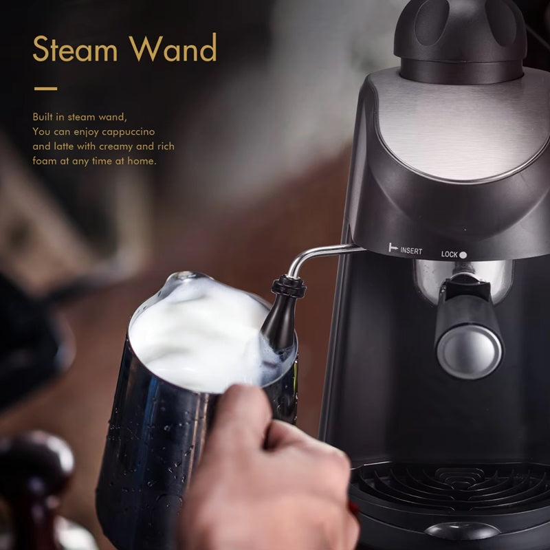 Espresso machine with 3.5 bar and integrated steam wand